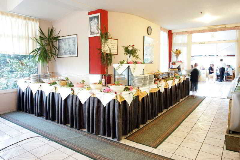 פלאקה ליטוחורו Great Alexander Hotel מראה חיצוני תמונה