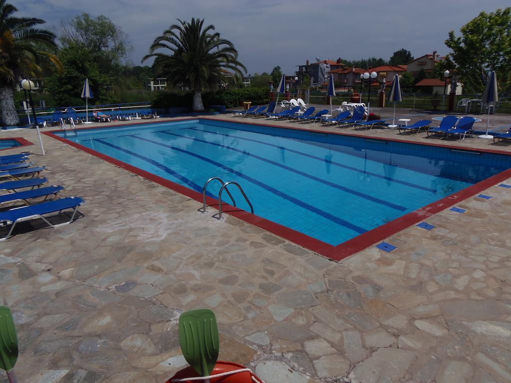 פלאקה ליטוחורו Great Alexander Hotel מראה חיצוני תמונה